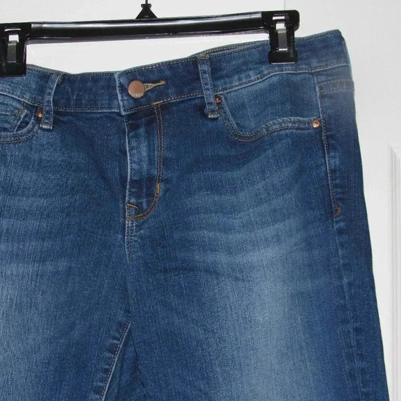 GAP 1969 Sexy Boot Medium Wash Jeans Size 30L - Picture 2 of 5